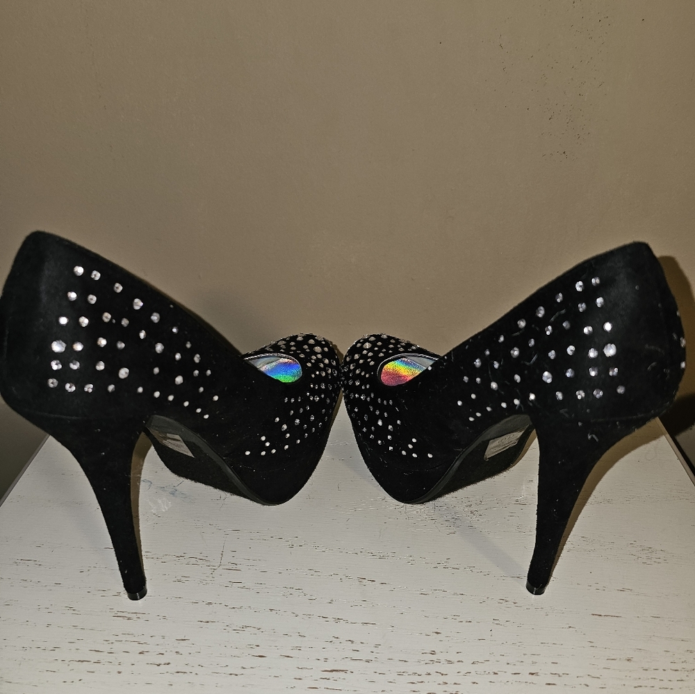Black platform pumps with rhinestones-My Delicious shoes,  size 9/10